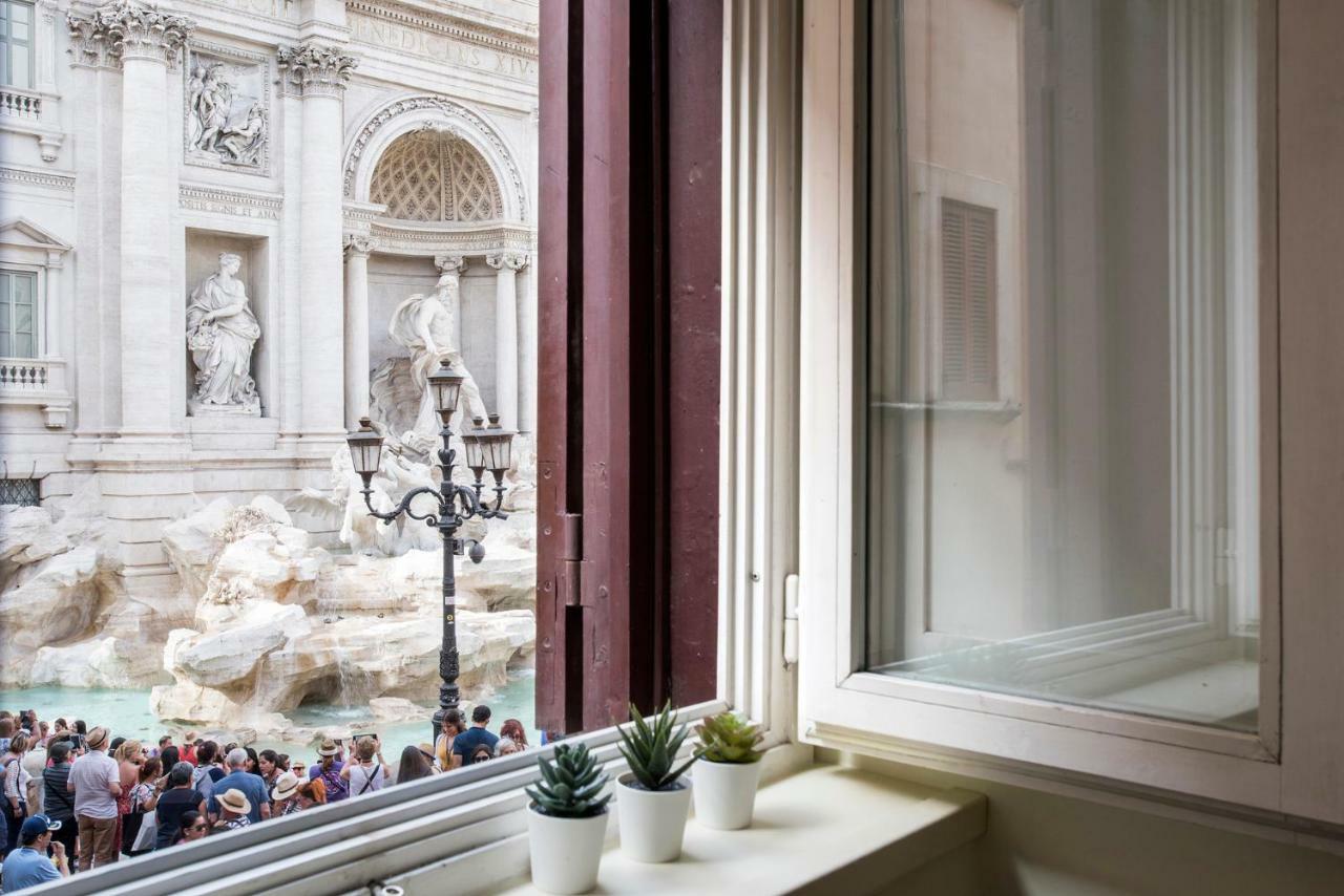 Appartement Trevinest Rome - Trevi Fountain Experience Unique View Extérieur photo